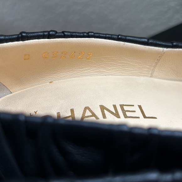 Chanel heels - Picture 6 of 11